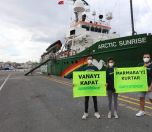 /haber/iconic-greenpeace-vessel-arctic-sunrise-in-istanbul-251081