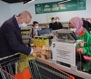 /haber/erdogan-promises-1-000-cooperative-supermarkets-amid-high-food-prices-251229