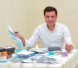 /haber/diyarbakir-barosu-ndan-avrupa-konseyi-ne-demirtas-basvurusu-252015