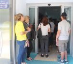 /haber/the-number-of-unemployed-people-falls-by-75-thousand-says-turkey-s-state-agency-254603