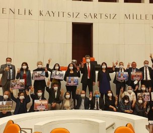 /haber/prosecutors-seek-investigation-against-hdp-executives-for-statement-on-armenian-genocide-255375