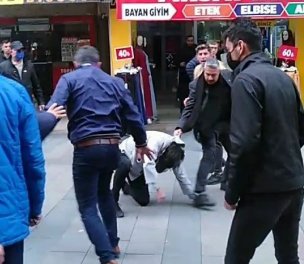 /haber/popular-street-interviewer-attacked-in-antalya-258279