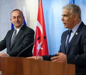 /haber/turkey-s-fm-meets-counterpart-in-israel-in-first-visit-in-15-years-262360