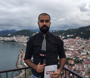 /haber/journalist-detained-while-reporting-on-damage-to-hagia-sophia-262623
