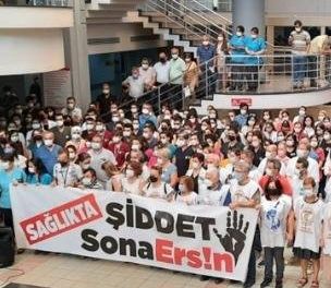 /haber/doctors-health-workers-go-on-strike-across-turkey-after-murder-of-cardiologist-264256