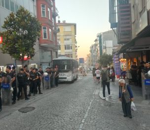 /haber/lgbti-s-attacked-harassed-in-istanbul-s-kadikoy-264987