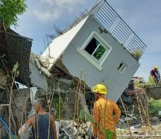 /haber/filipinler-de-deprem-en-az-4-olu-265054