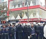 /haber/hdp-den-istanbul-da-kimyasal-silah-eylemi-cok-sayida-gozalti-268800