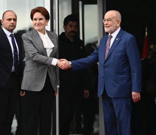 /haber/iyi-party-s-aksener-returns-to-table-of-six-after-mayors-visit-275260