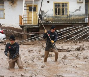 /haber/death-toll-from-floods-in-quake-hit-cities-rises-to-19-275984