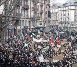 /haber/fransa-da-macron-un-yasasina-kitlesel-protesto-276450
