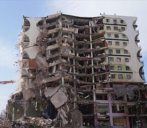 /haber/police-detain-contractor-of-diyarbakir-residential-complex-where-89-died-in-quakes-277194