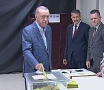 /haber/erdogan-istanbul-da-oy-kullandi-endiseye-kapilmadan-oylarinizi-kullanin-278699