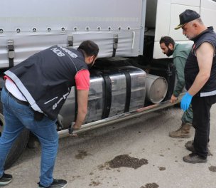 /haber/over-500-kilos-of-narcotics-seized-in-truck-transporting-from-iran-279552