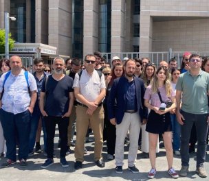 /haber/journalists-convicted-over-reporting-on-bribery-allegations-against-erdogan-s-former-lawyer-280608