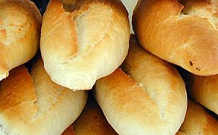 SHD Bütçeden Halkın Payına Düşeni Dağıttı: Ekmek Kırıntıları