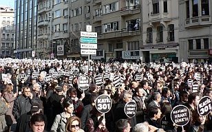 15:00'te, Agos'un Önündeyiz, Hrant İçin, Adalet İçin