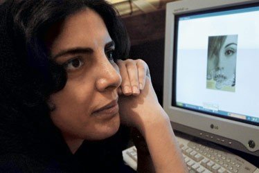 Olof Palme Ödülü İranlı Feminist Pervin Ardalan'a 