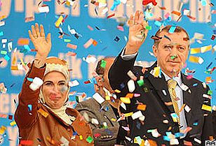 23 Mart'ta Erdoğan Newroz'dan ve Ergenekon Gözaltılarından Çok Uzaktı...