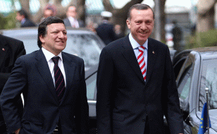 Aktar: AB, AKP'yi Kurtarma Projesi Değil