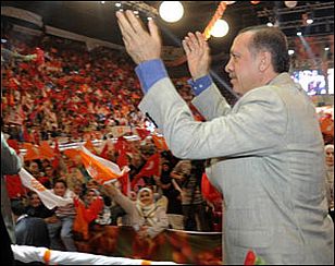 Erdoğan'dan "Demokrasi" Söylevi, Peki ya 301?