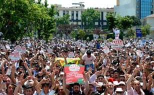 Kadıköy'de On Binlerce Kişi Kürt Sorununa Çözüm İstedi, "Barış" Dedi