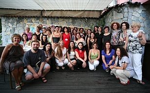 Kadınlar Barış Kültürü İçin Birbirini Eğitiyor