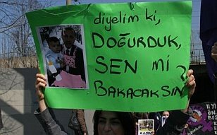 Bakan Çubukçu, Erdoğan'ın "Babalarımız Evin Direği" Sözünü Kınamadı, Savundu