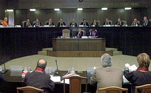 Anayasa Mahkemesi'nin AKP Davasında 2. Günü...