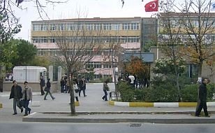 Marmara Üniversitesi'nde Öğrencilere Saldırı, 6 Öğrenci Yaralandı