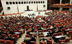Meclis'te Kadın-Erkek Eşitliği Komisyonu Sonunda Kuruluyor