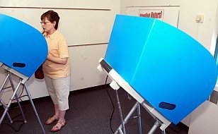 "2011 Seçimleri Mutlaka Elektronik Oylamayla Yapılmalı"