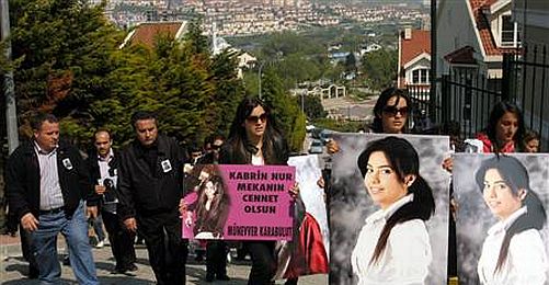 Münevver Karabulut'un Yakınları Olay Yerinde Protestodaydı