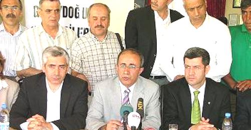 Diyarbakır'da 72 Örgüt "Silahlar Sussun, İnsanlar Konuşsun" Dedi