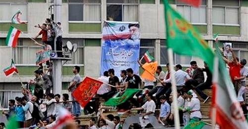 Zekat Ekonomisi Ahmedinecad'a Seçim Kazandırdı