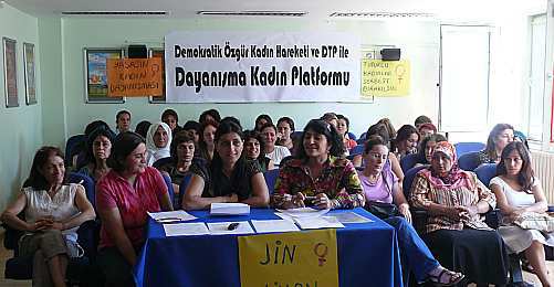 "Tutuklanan DTP'li ve KESK'li Kadınları Serbest Bırakın"