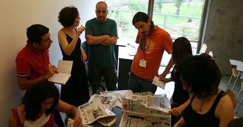 Journalism Course Ends with Alternative First Pages