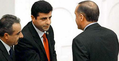 "Party Leader" Erdoğan Finally to Meet Kurdish MPs