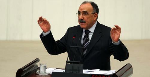 Minister Atalay Speaking to Political Parties about Initiative