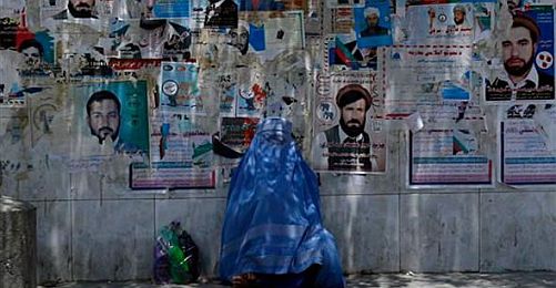 Afganistan Seçime Giderken Kadınlar Dışarıda Bırakıldı