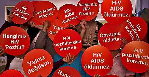 "Sağlık Kuruluşları HIV'lilerin Kimliklerini Saklamak Zorunda"