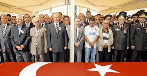 Laik Türk Ordusu Cemevine Gitmez, Camiye Gider!