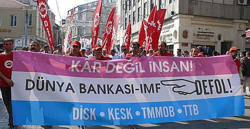 Sokak Ses Verdi: "AKP, IMF ve Dünya Bankası Sağlığa Zararlıdır"