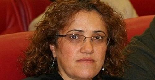 Journalist Özer's Accreditation Case Pending for 1 Year