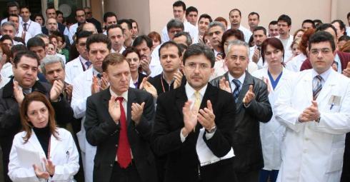 Mersin Üniversitesi Öğretim Elemanlarından Tekel'e Destek