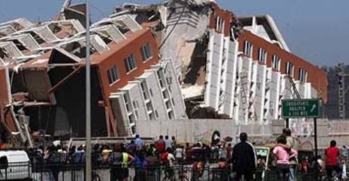 Şili'de 1,5 Milyon Ev Yıkıldı, Kayıp Sayısı 300'e Çıktı