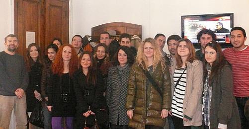 Communication Students from Izmir Visit bianet