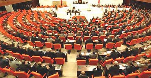 AKP Anayasa Değişikliği Önerisini Açıkladı