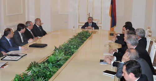 Ermenistan Protokol Sürecini Donduruyor
