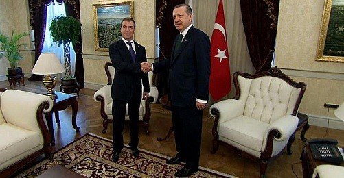 Türkiye Akkuyu’yu Verdi, Rusya Vize Kaldırdı  